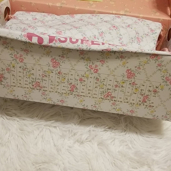 RELISTED IN CLOSET!!!!!!! - Picture 5 of 14